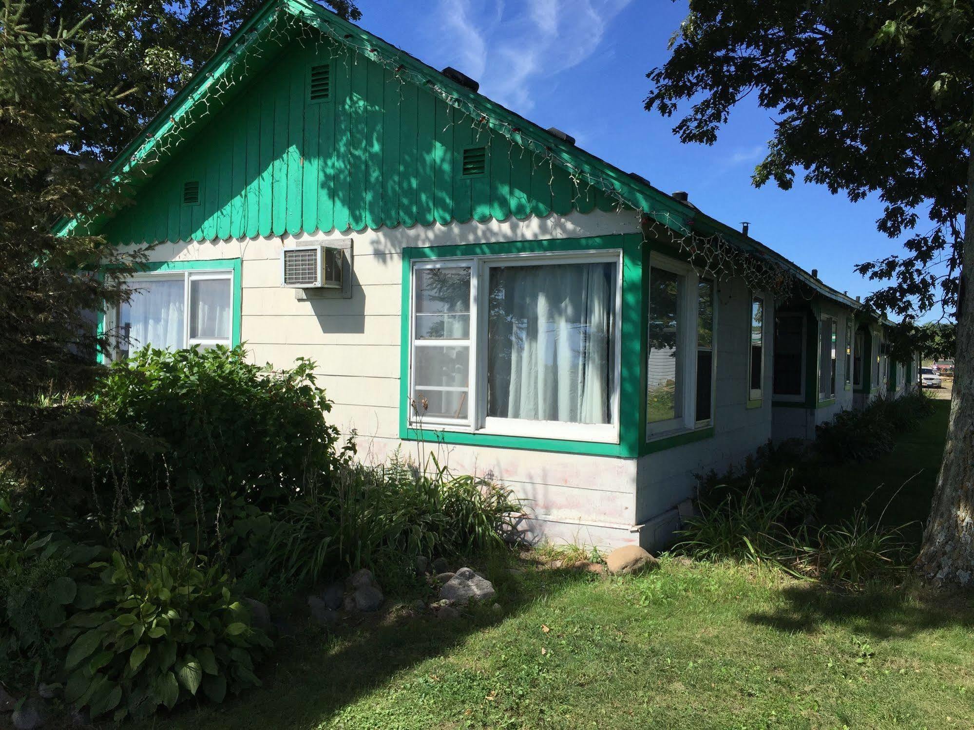 Twin Pines Resort Garrison Екстер'єр фото