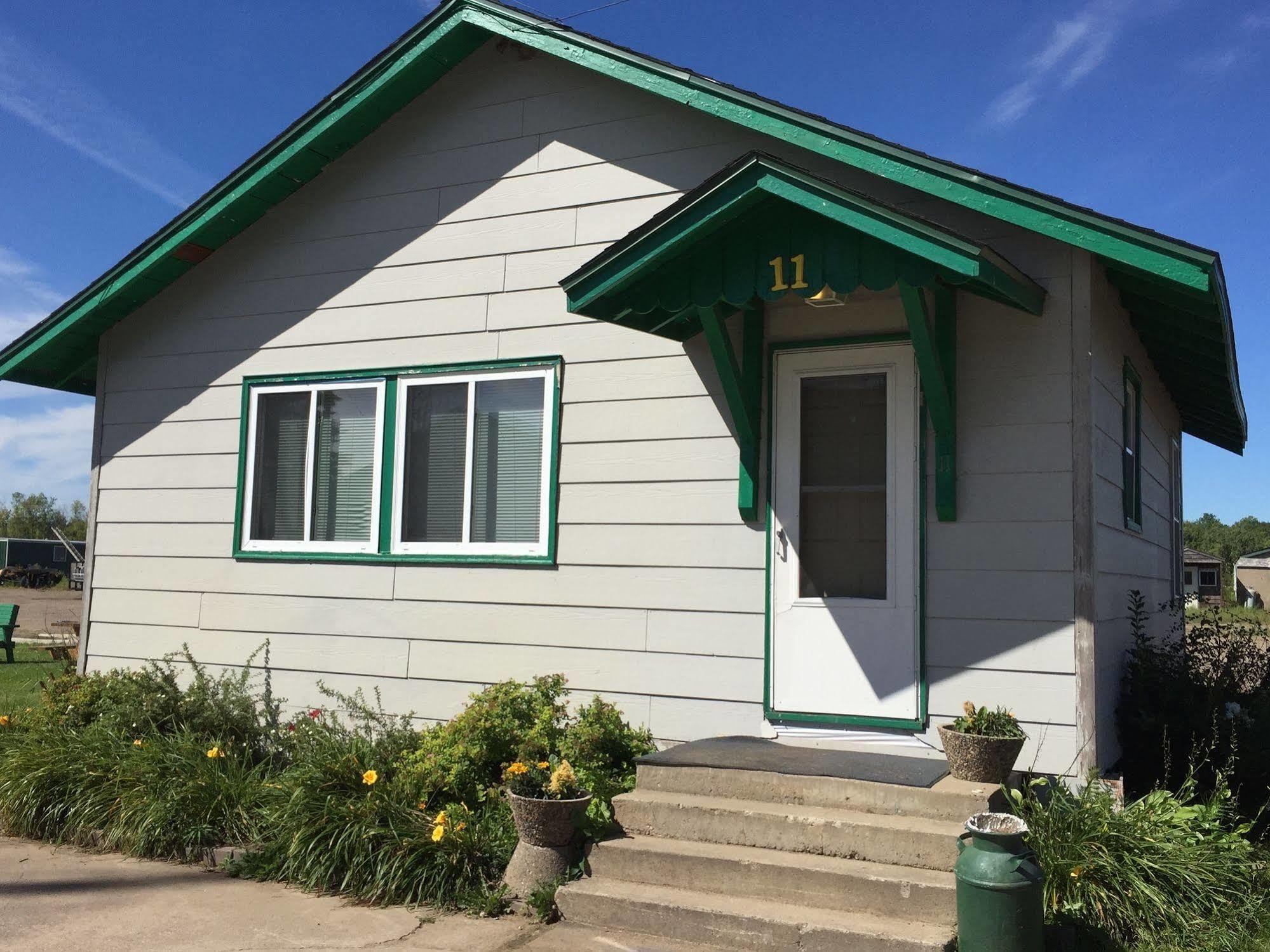 Twin Pines Resort Garrison Екстер'єр фото