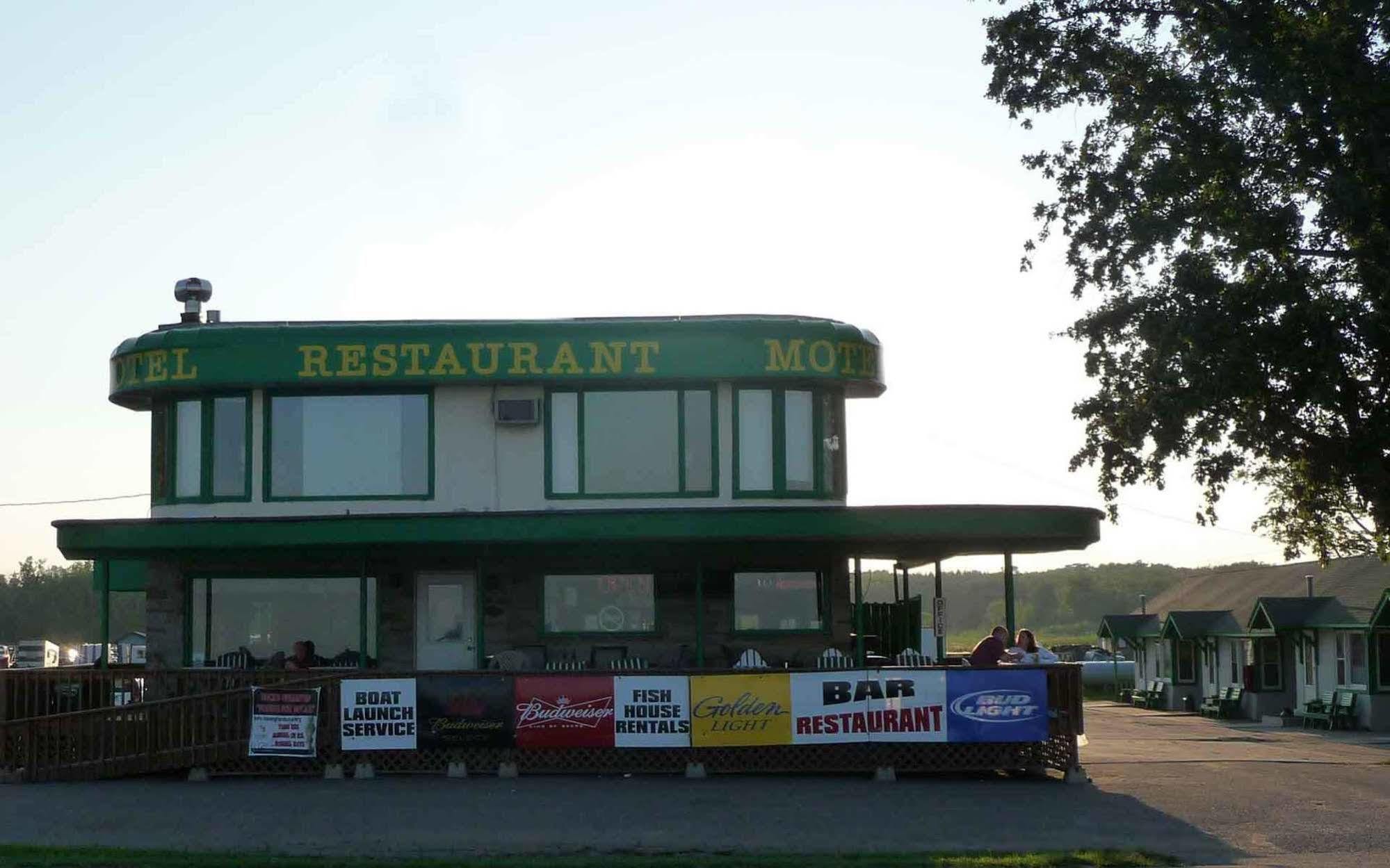 Twin Pines Resort Garrison Екстер'єр фото